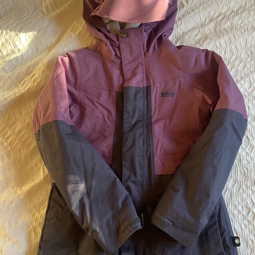 Girls Rei rain jacket